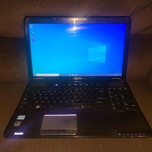 TOSHIBA CORE i7 500 GB HARD DRIVE 8 GB RAM WINDOWS 10 PRO